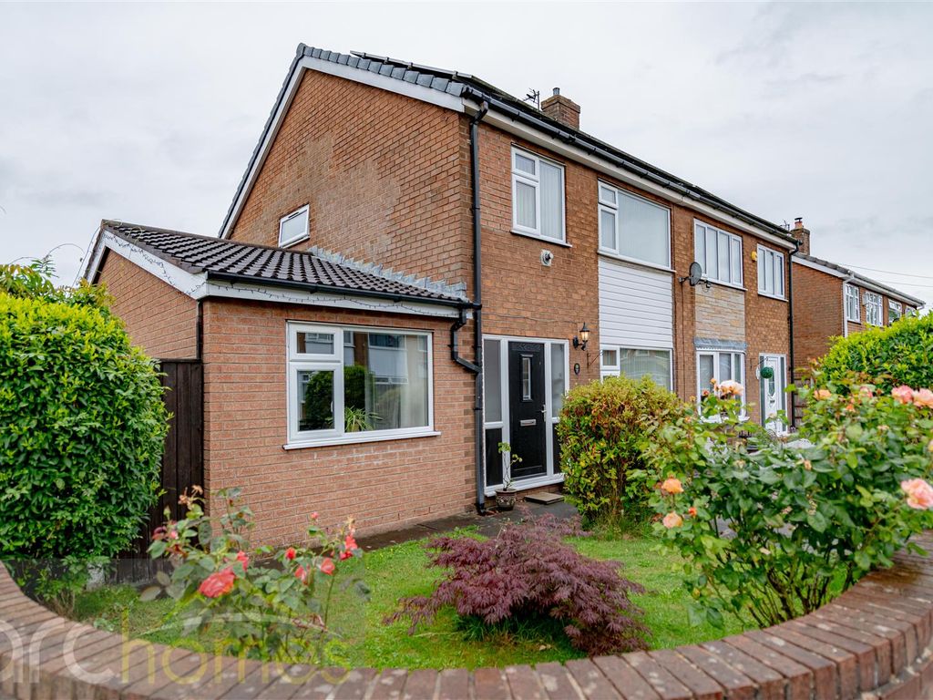 3 bed semidetached house for sale in Buchanan Drive, Hindley Green