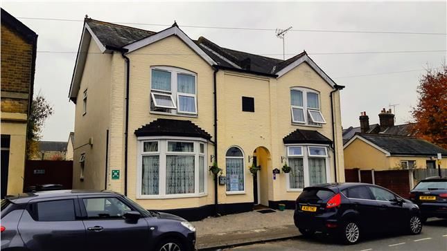 Chelmer Hotel, 2-4 Hamlet Road, Chelmsford, Essex CM2  