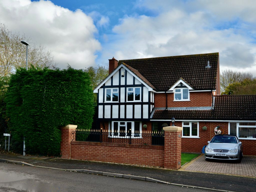 Frosty Hollow, Northampton NN4  