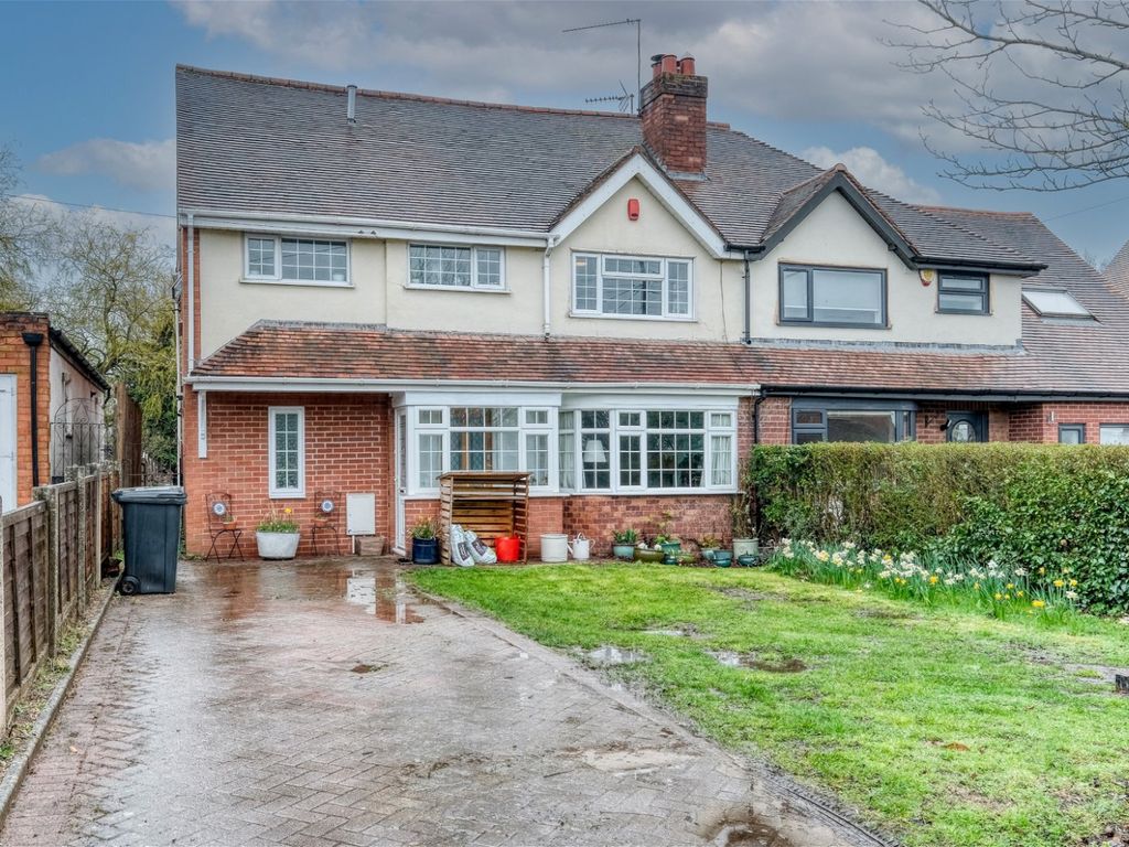 4 bed semidetached house for sale in The Ridgeway, Astwood Bank
