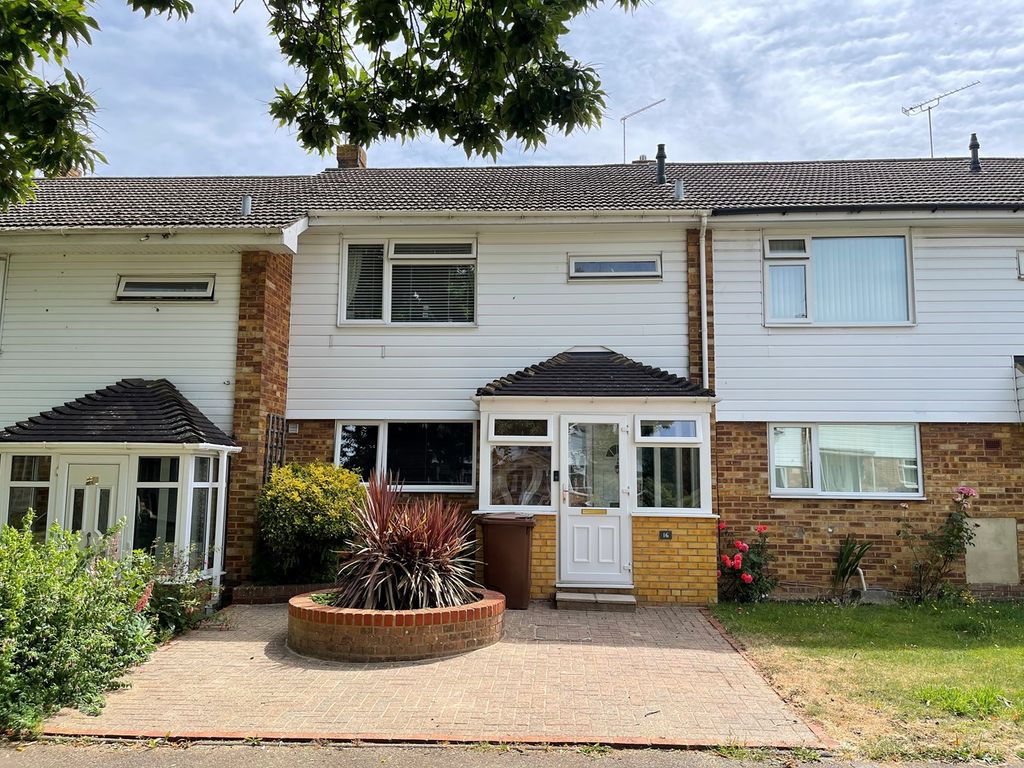 3 bed terraced house for sale in Deanwood Close, Rainham ME8 Zoopla