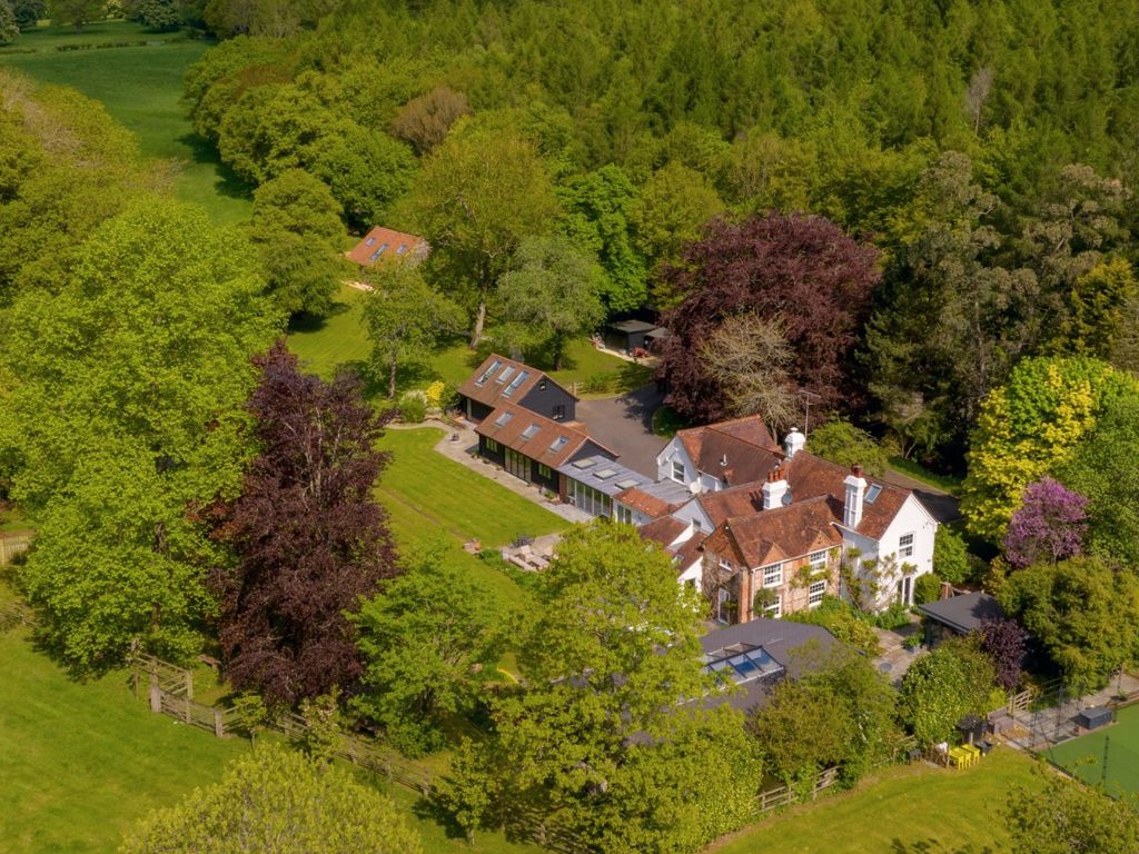 6 bed detached house for sale in Penn Bottom, Penn HP10, £4,375,000