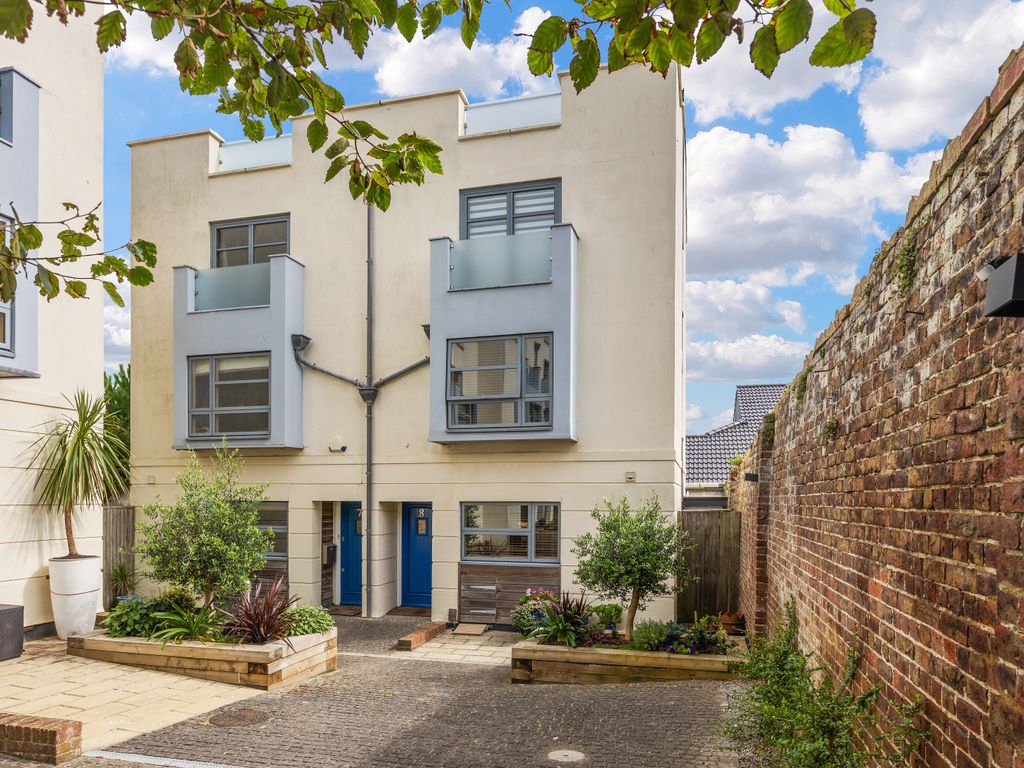 3 bed semidetached house for sale in Sussex Square Mews, Brighton BN2, £650,000 Zoopla