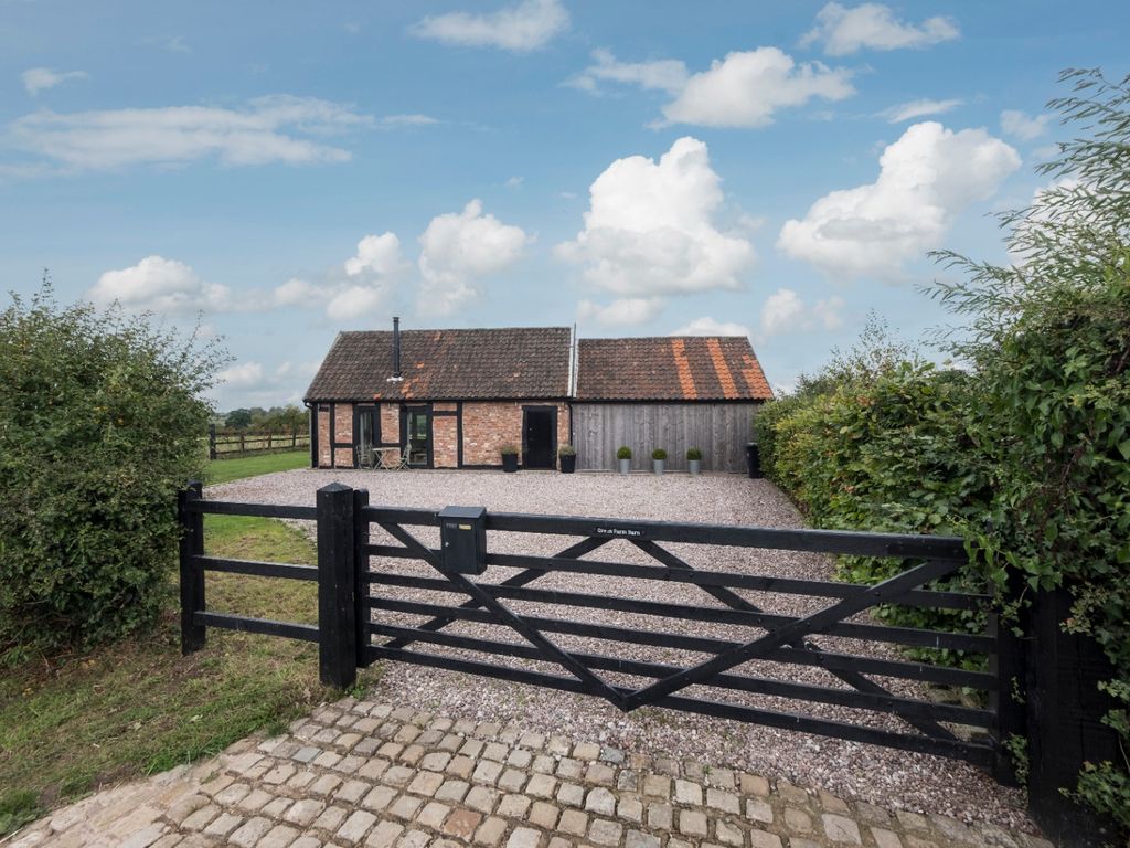 2 bed detached house for sale in Green Farm Barn, Chorley, Chalmondeley