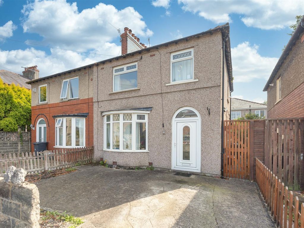 3 bed semidetached house for sale in Sulby Drive, Lancaster LA1, £