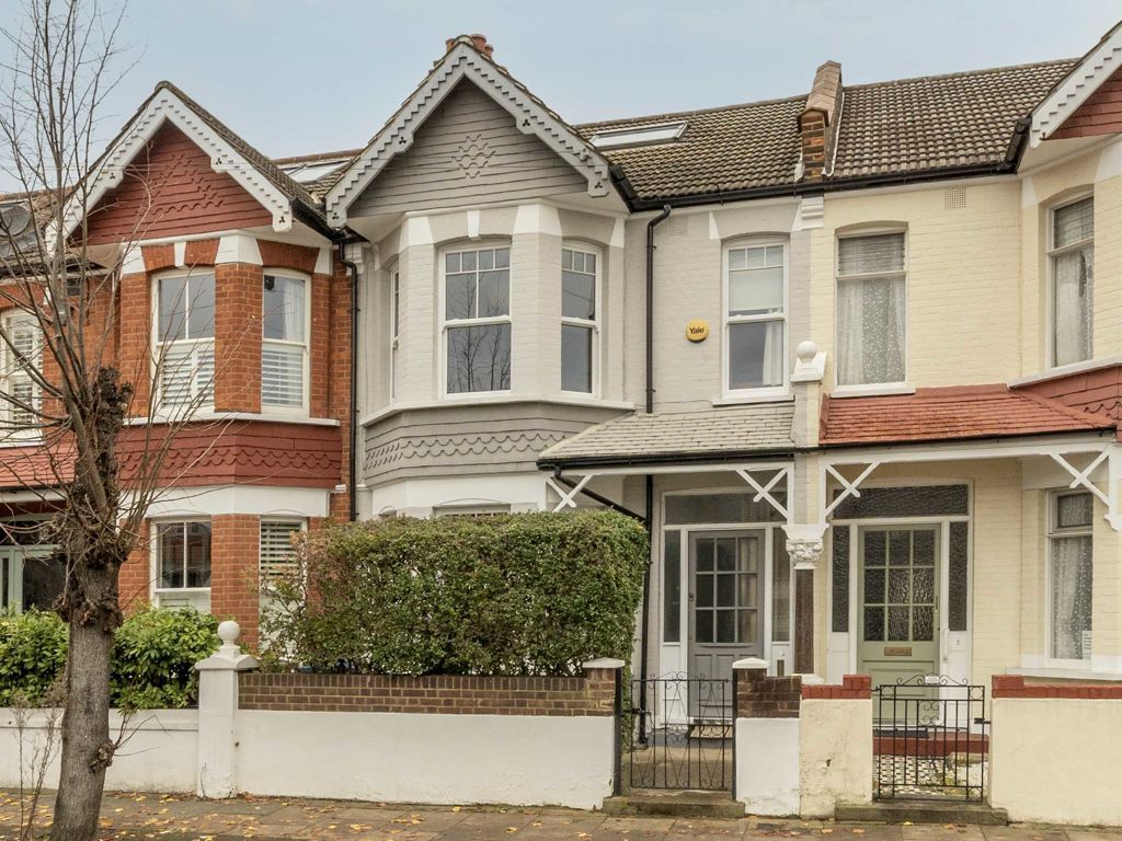 4 bed detached house for sale in Mount Road, London SW19, £1,250,000
