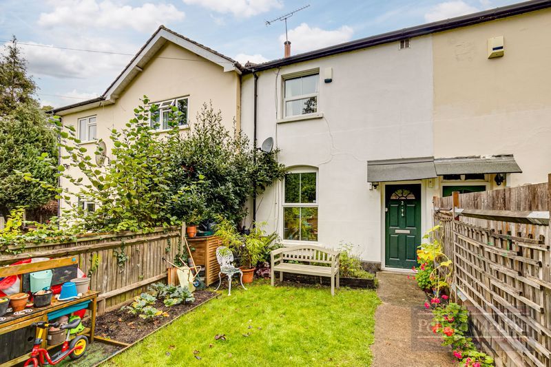 3 bed terraced house for sale in Hurst Road, Croydon CR0, £425,000 Zoopla