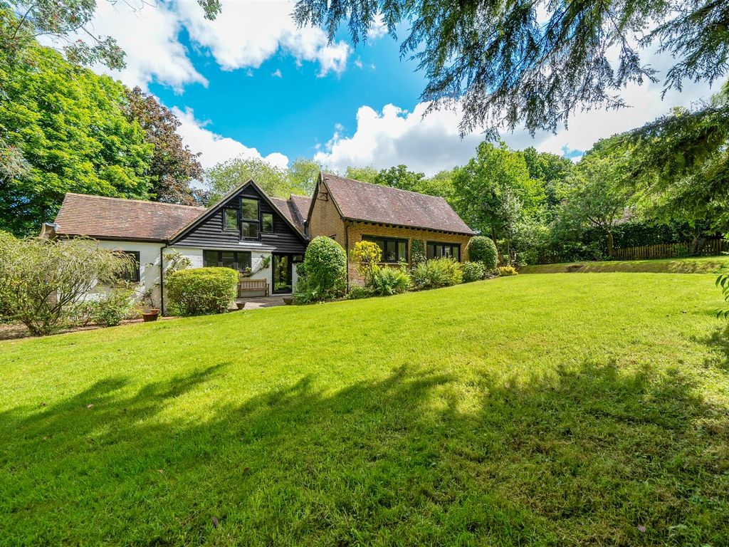 4 bed detached house to rent in Ropes Lane, Fernhurst, Haslemere GU27