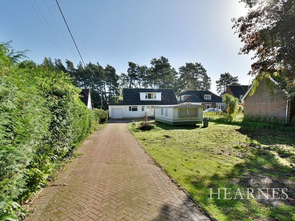 4 bed detached house for sale in New Road, West Parley, Ferndown BH22