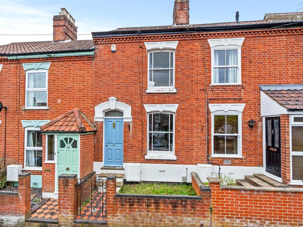 3 bed terraced house for sale in Dover Street, Norwich NR2, £240,000