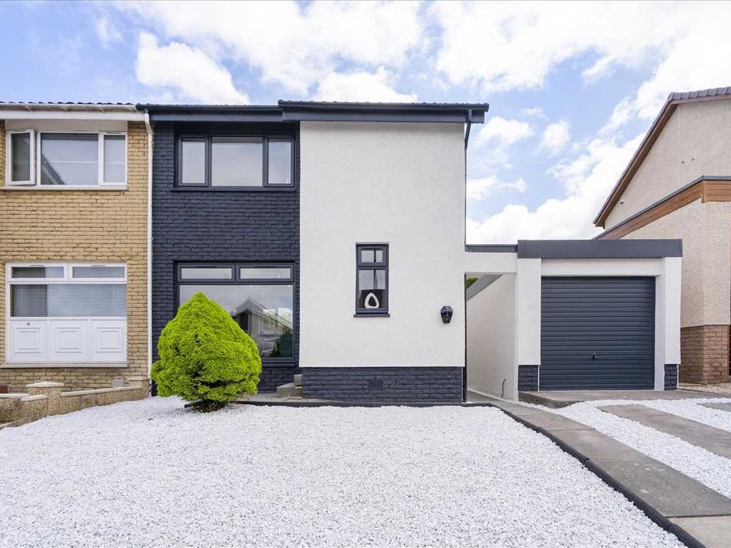 2 bed semidetached house for sale in Hamilton Crescent, Maddiston