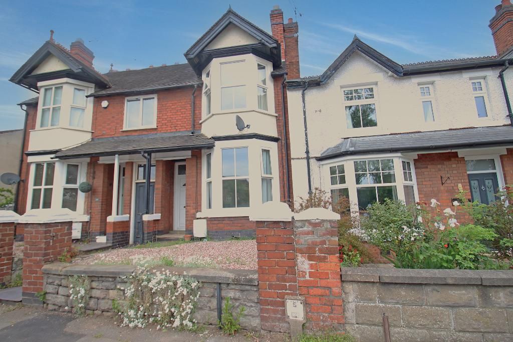 3 bed terraced house to rent in Queensville, Stafford, Staffordshire