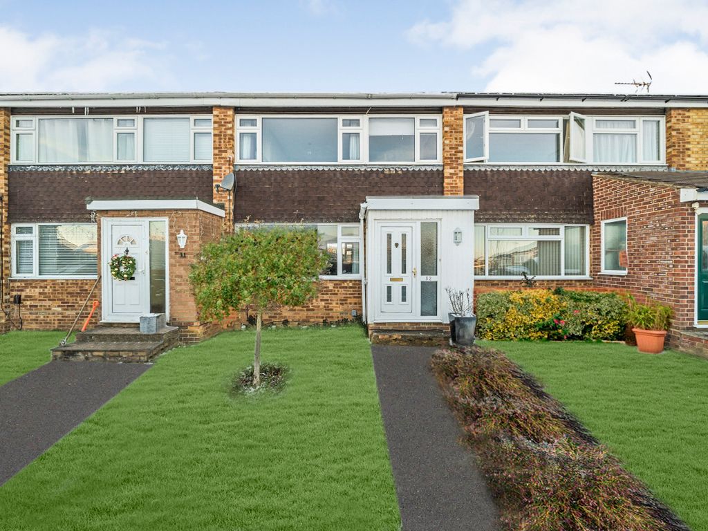 3 bed terraced house for sale in Yewlands, Sawbridgeworth