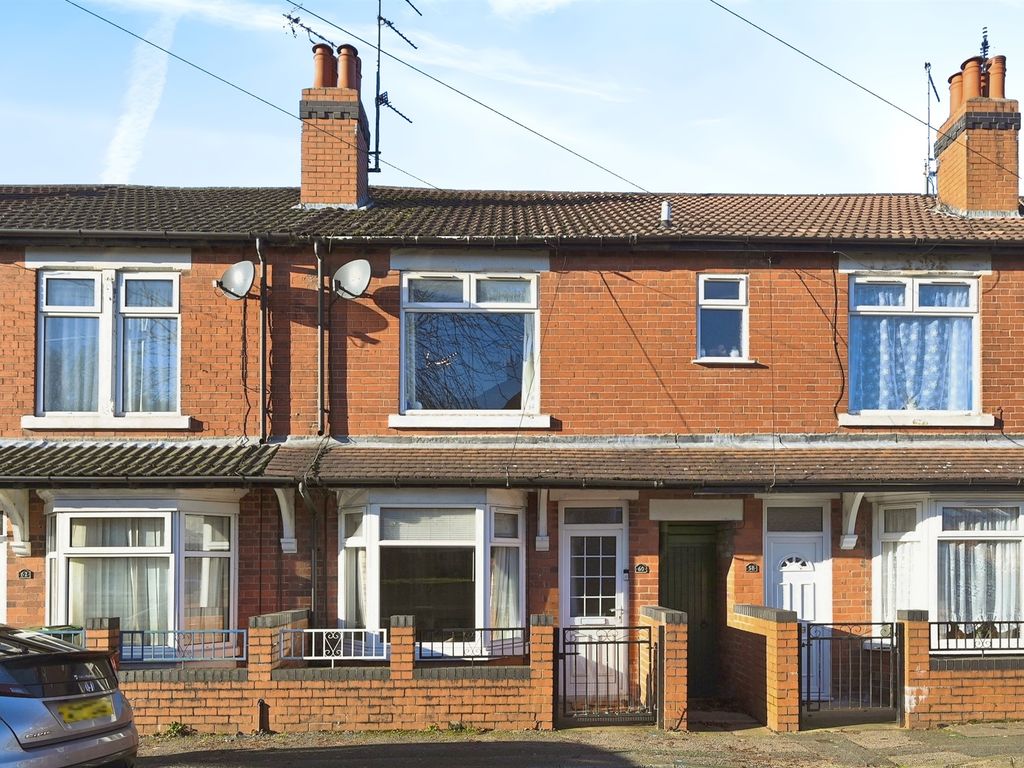 2 bed terraced house for sale in Redcliffe Road, Mansfield NG18, £