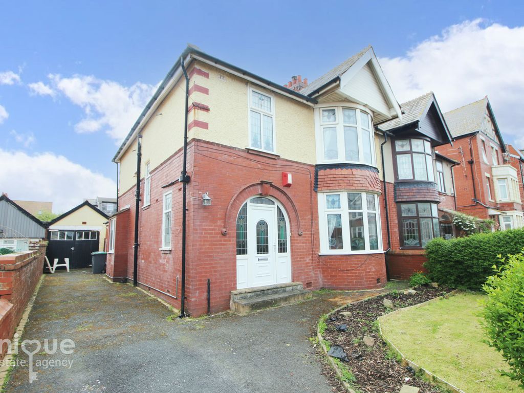 3 bed semidetached house for sale in Wolverton Avenue, Bispham, Blackpool FY2 Zoopla