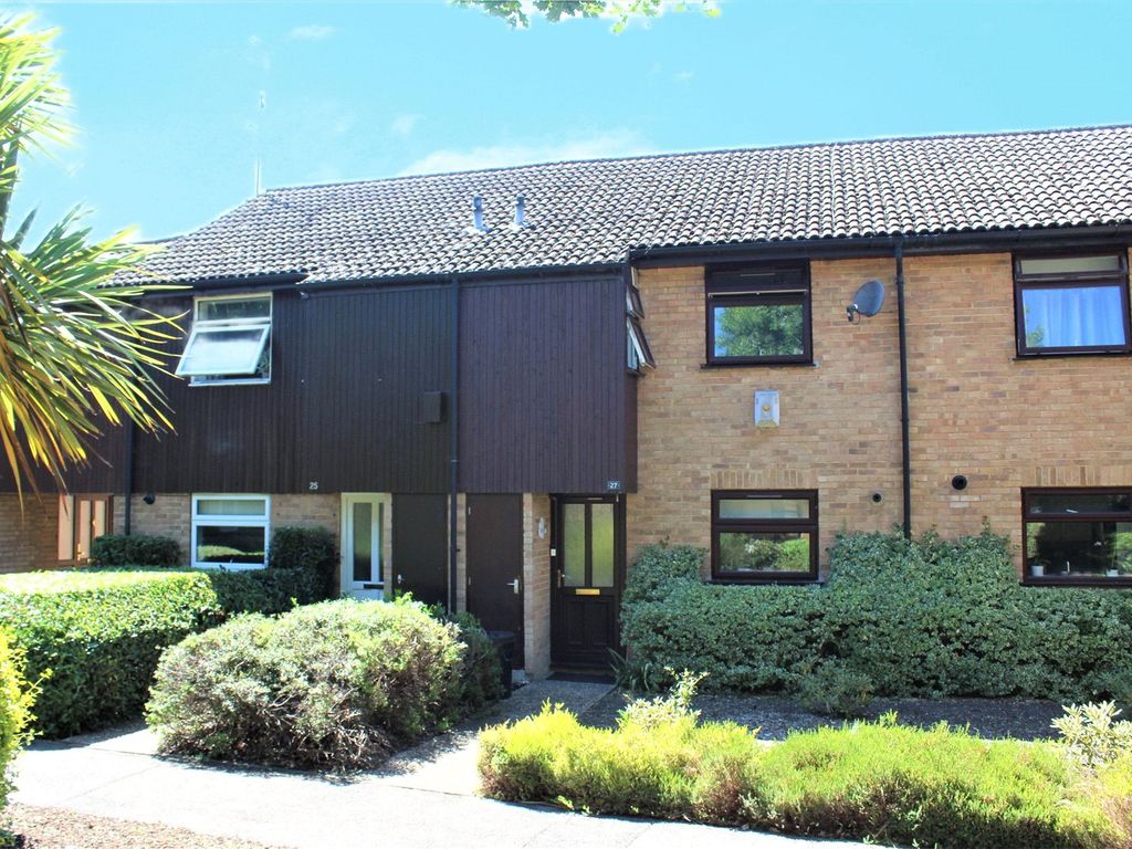 Maple Close 3 bed terraced house for sale in Maple Close, Ash Vale, Surrey GU12 ...