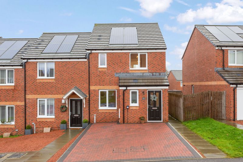 3 bed end terrace house for sale in Mcgregor Crescent, Heartlands