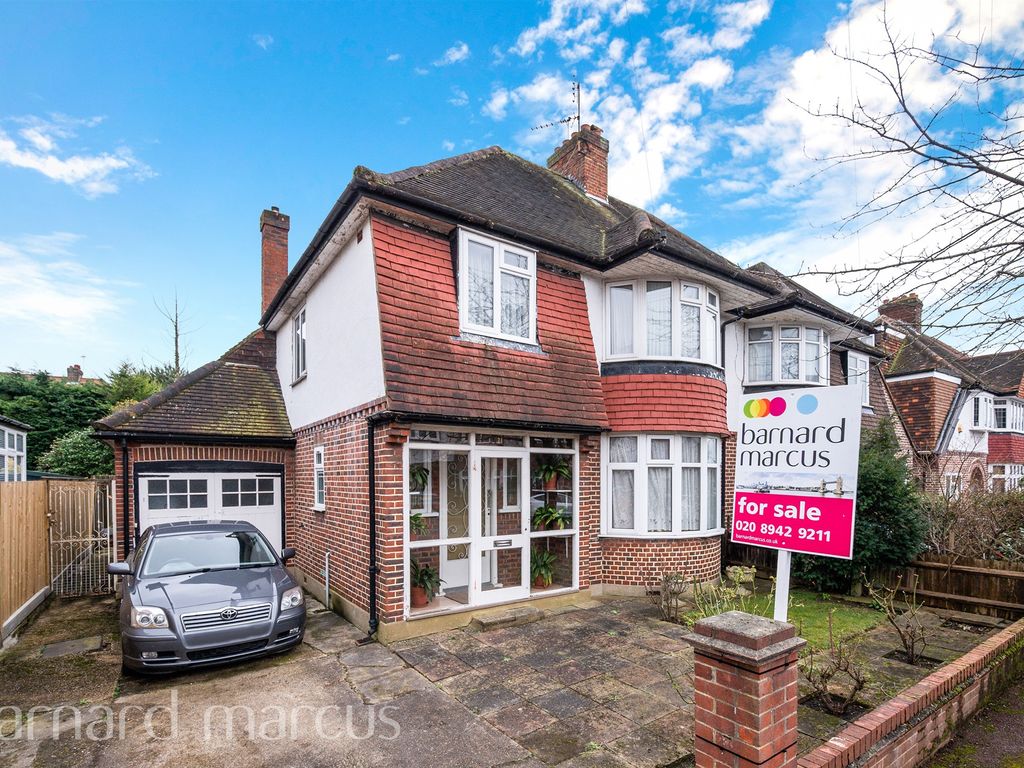 3 bed semidetached house for sale in Holland Avenue, London SW20, £1,250,000 Zoopla