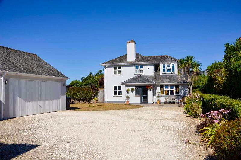 4 bed detached house for sale in Warborough Road, Churston Ferrers