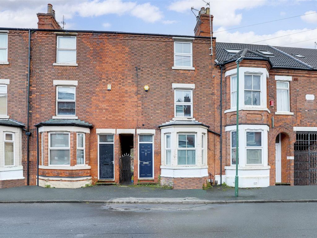 3 bed terraced house for sale in Cedar Road, Forest Fields