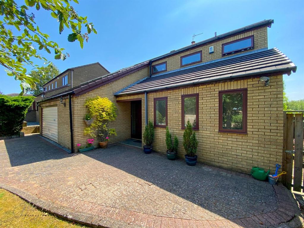 4 bed detached house for sale in Fatfield Park, Washington NE38 Zoopla