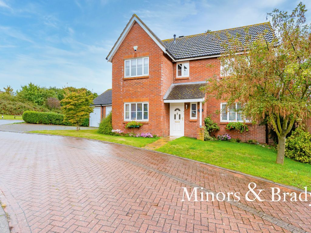 4 bed detached house for sale in Blake Drive, Bradwell, Great Yarmouth NR31 Zoopla