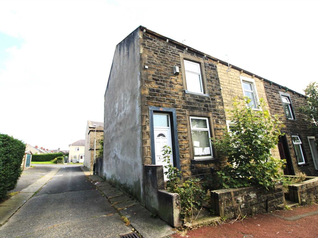 2 bed terraced house for sale in Glen Street, Colne BB8, £40,000 Zoopla