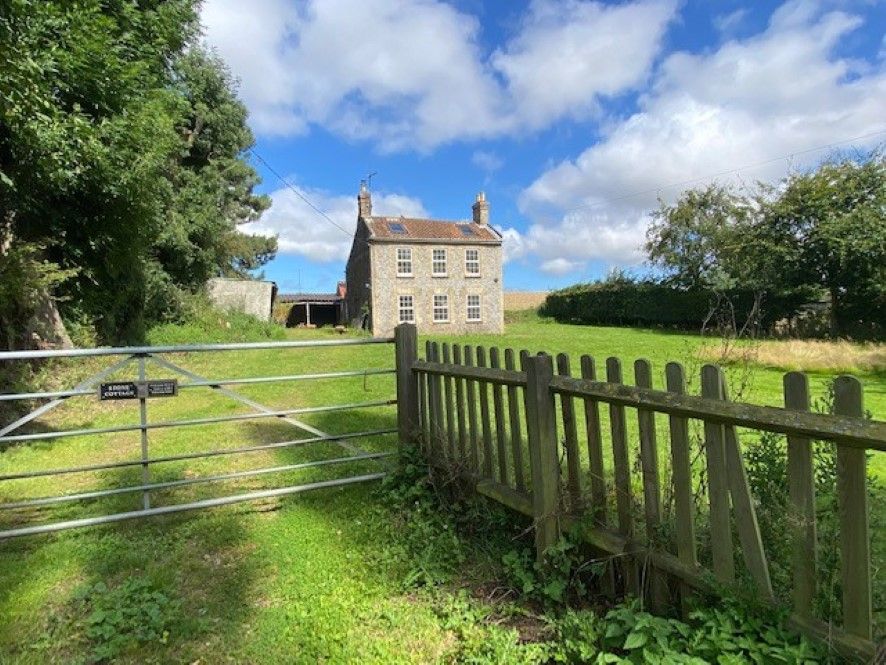 2 bed detached house for sale in Stone Cottage, Bradfield Road