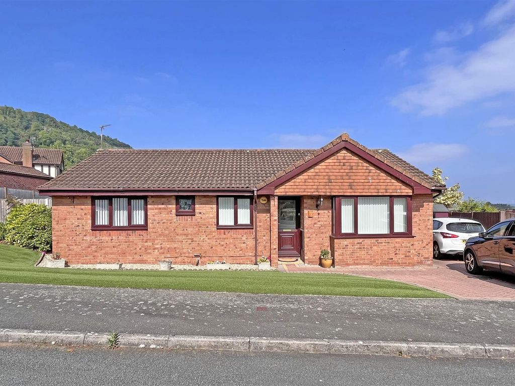 3 bed detached bungalow for sale in Lon Y Dail, Abergele, Conwy LL22