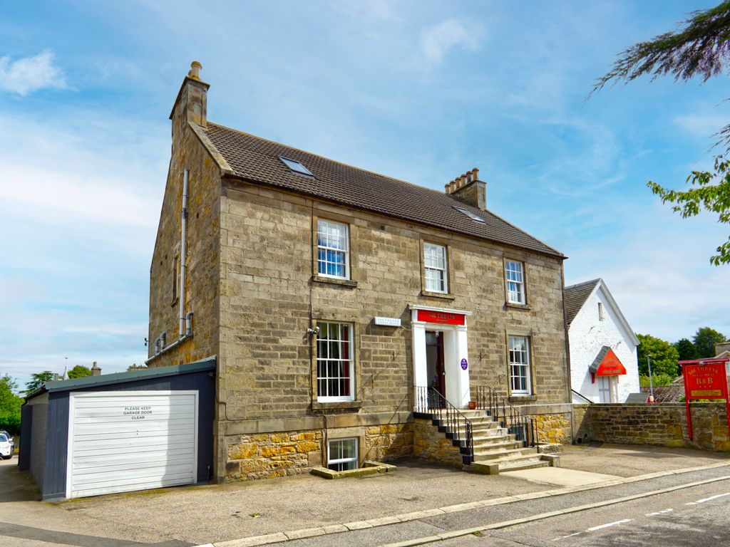 Academy Street, Elgin IV30