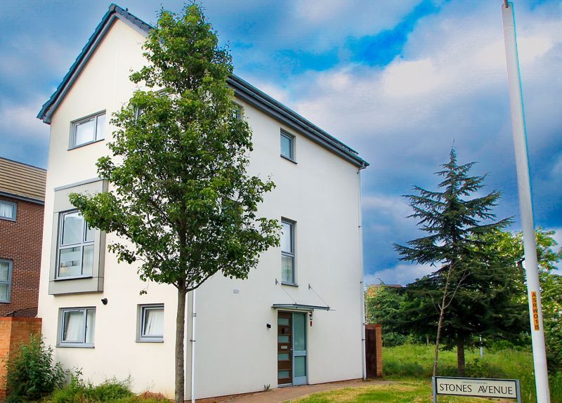 5 bed detached house to rent in Alexandra Terrace, King Edward Avenue