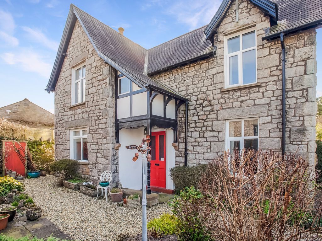 4 bed detached house for sale in Storth Road, Milnthorpe LA7, £380,000