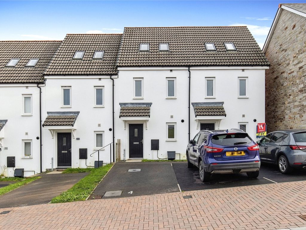 3 bed terraced house for sale in Granite Way, Liskeard PL14 Zoopla