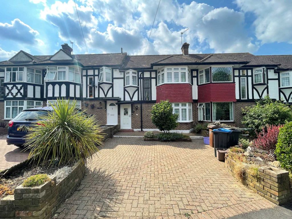 3 bed terraced house for sale in Cardinal Avenue, Morden SM4 Zoopla