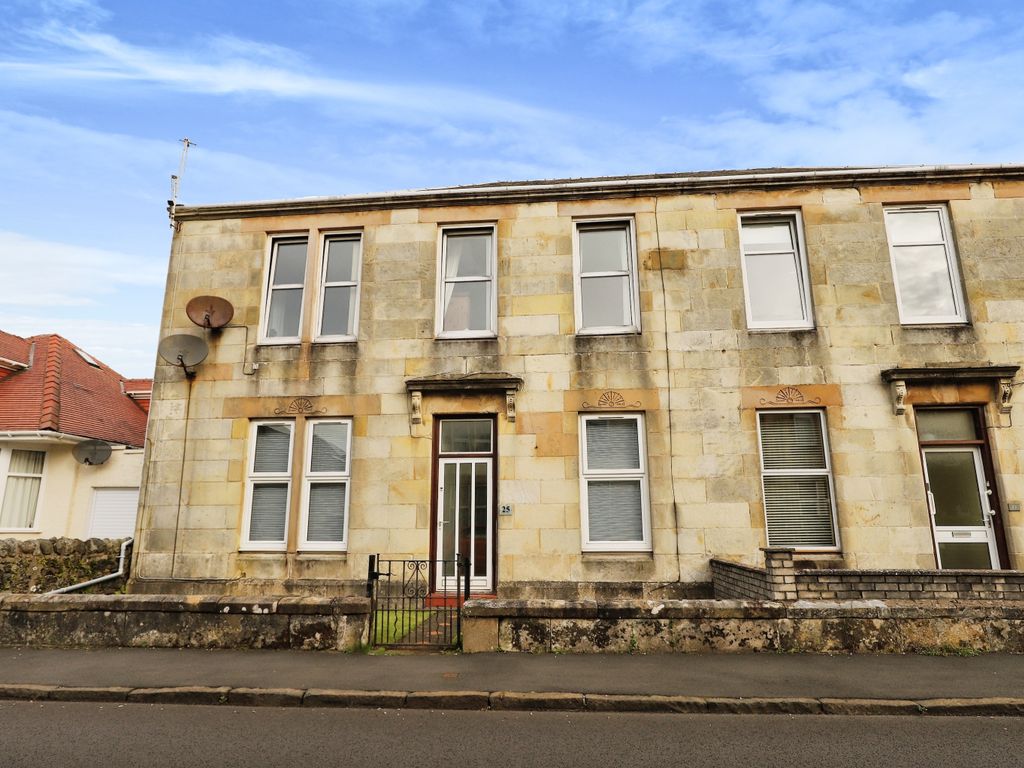 2 bed flat for sale in Brisbane Crescent, Largs KA30, £125,000 Zoopla
