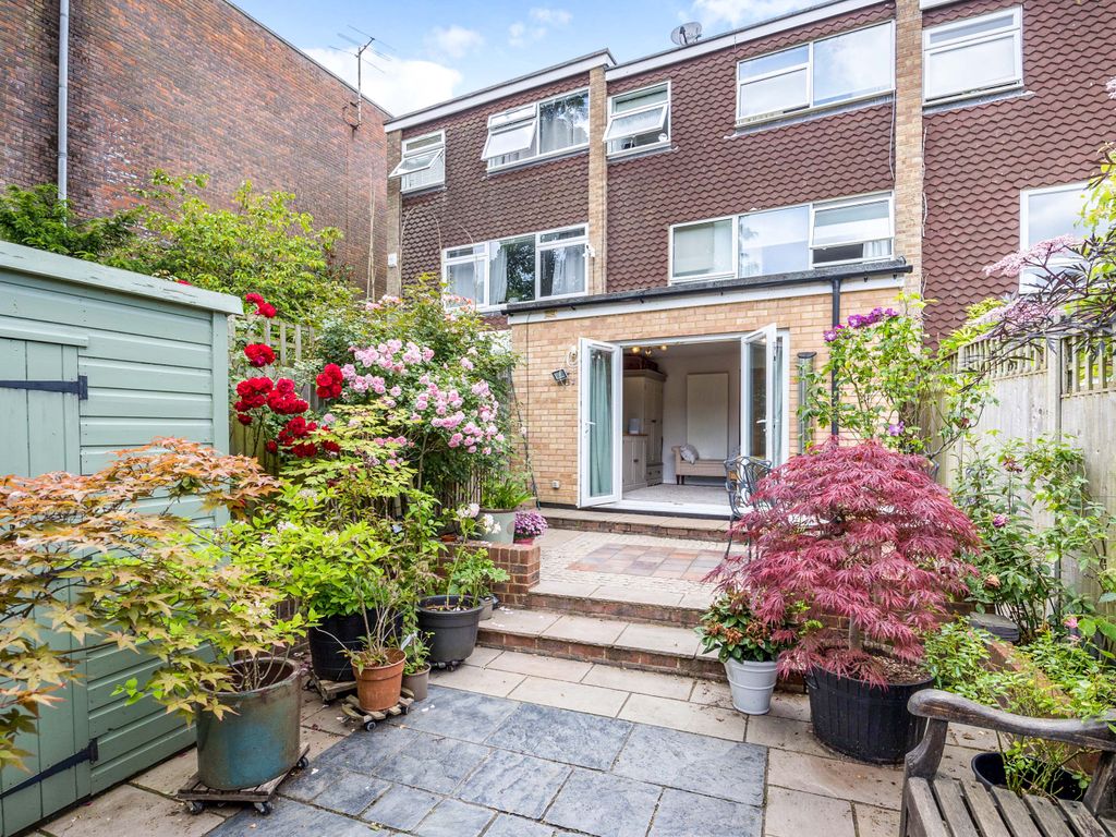 Portland Terrace, Harvey Road, Guildford GU1  