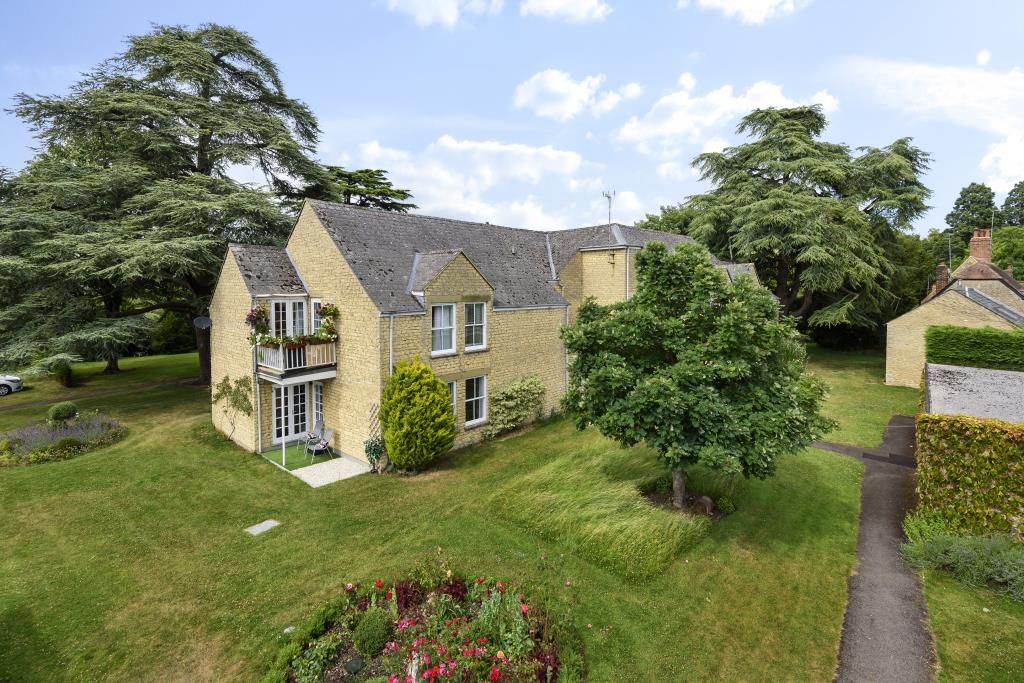 2 bed flat to rent in Stratton Audley Manor, Stratton Audley OX27 Zoopla