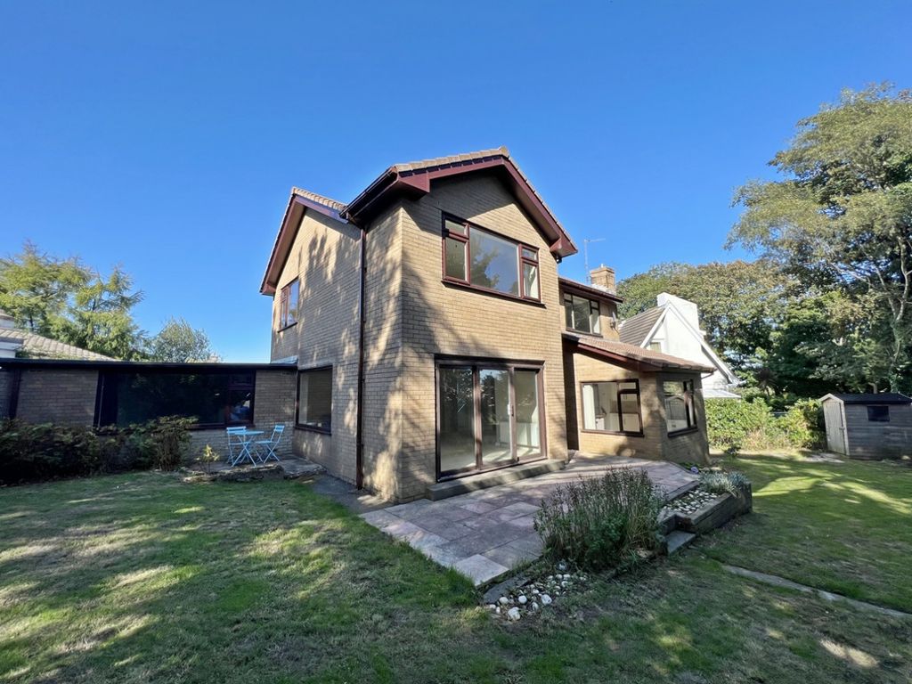 3 bed detached house for sale in Laurel Avenue, Onchan, Isle Of Man IM3