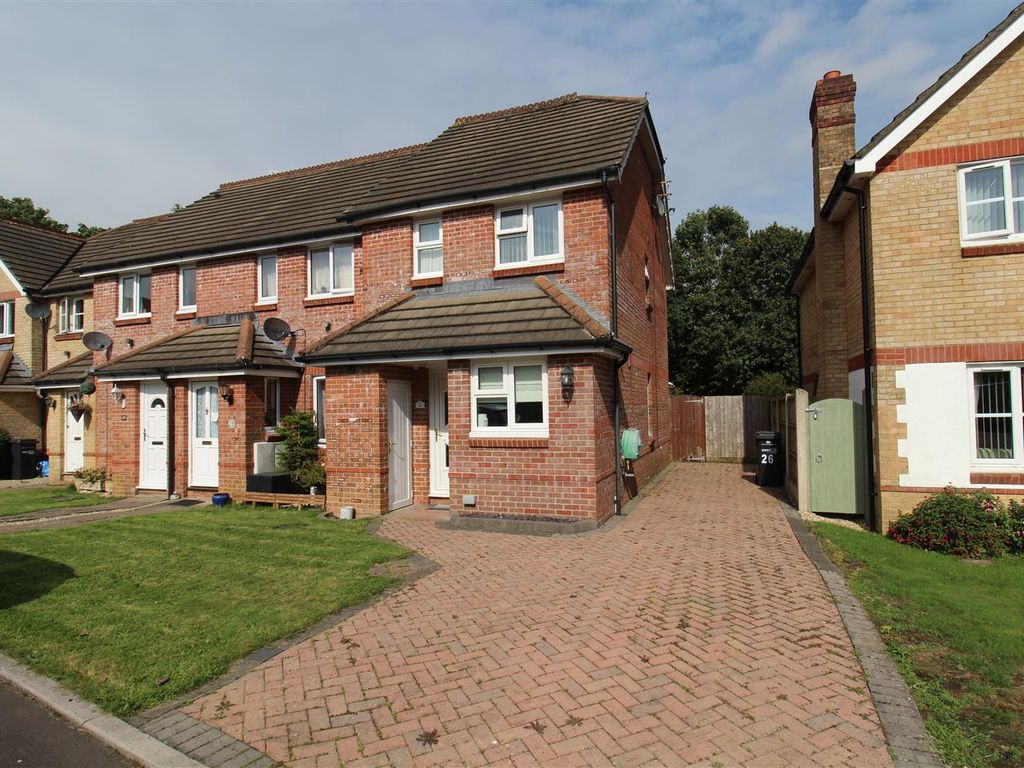 2 bed property for sale in Bryer Close, Chard TA20, £210,000 Zoopla