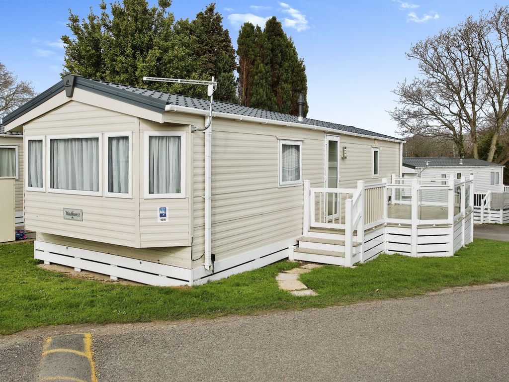 2 bed mobile/park home for sale in Solent Breezes, Chilling Lane