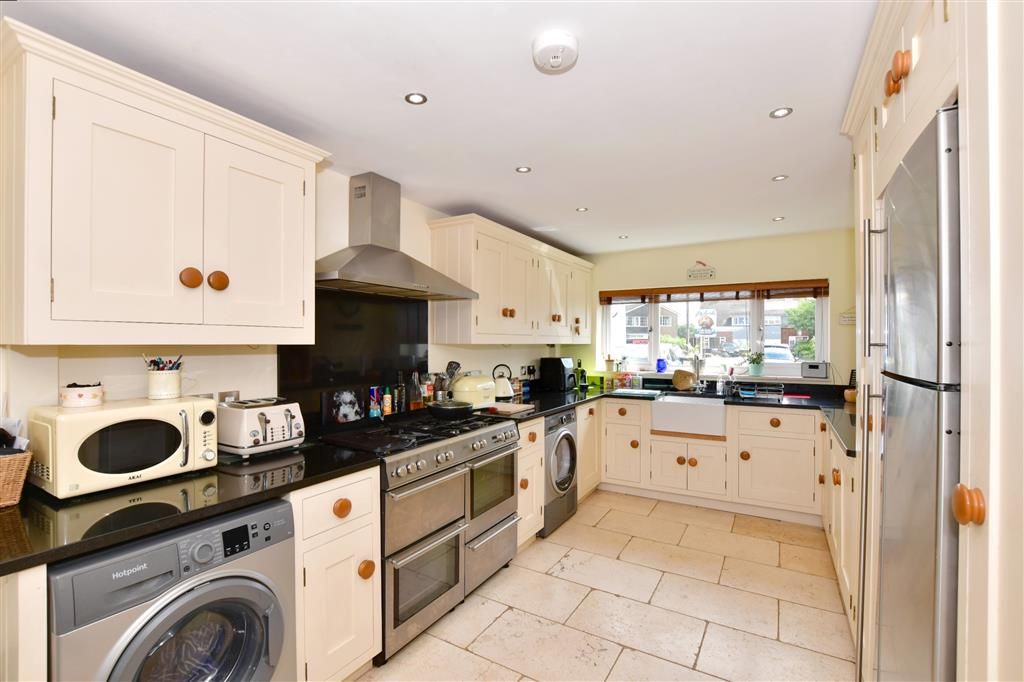 3 bed detached house for sale in Medway Meadows, East Peckham