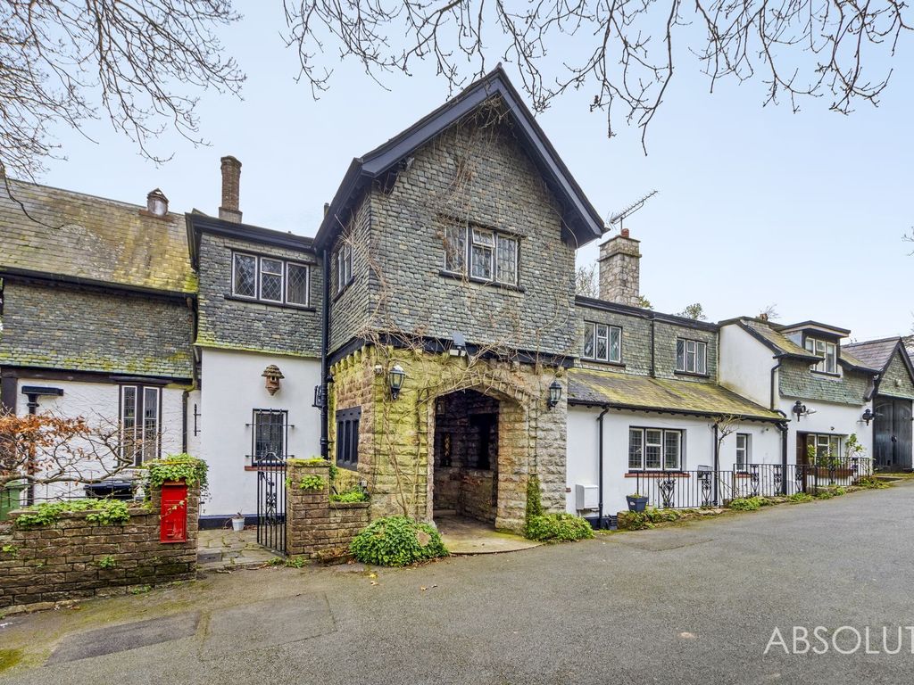 5 bed detached house for sale in Road, Torquay TQ1, £775,000