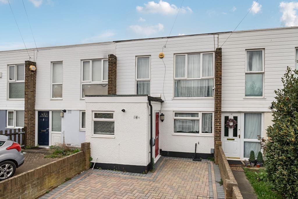 2 bed terraced house for sale in Lower Sunbury, Surrey TW16 Zoopla