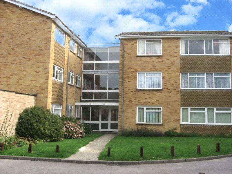 3 bed flat for sale in Carlingford Court, Bognor Regis, West Sussex