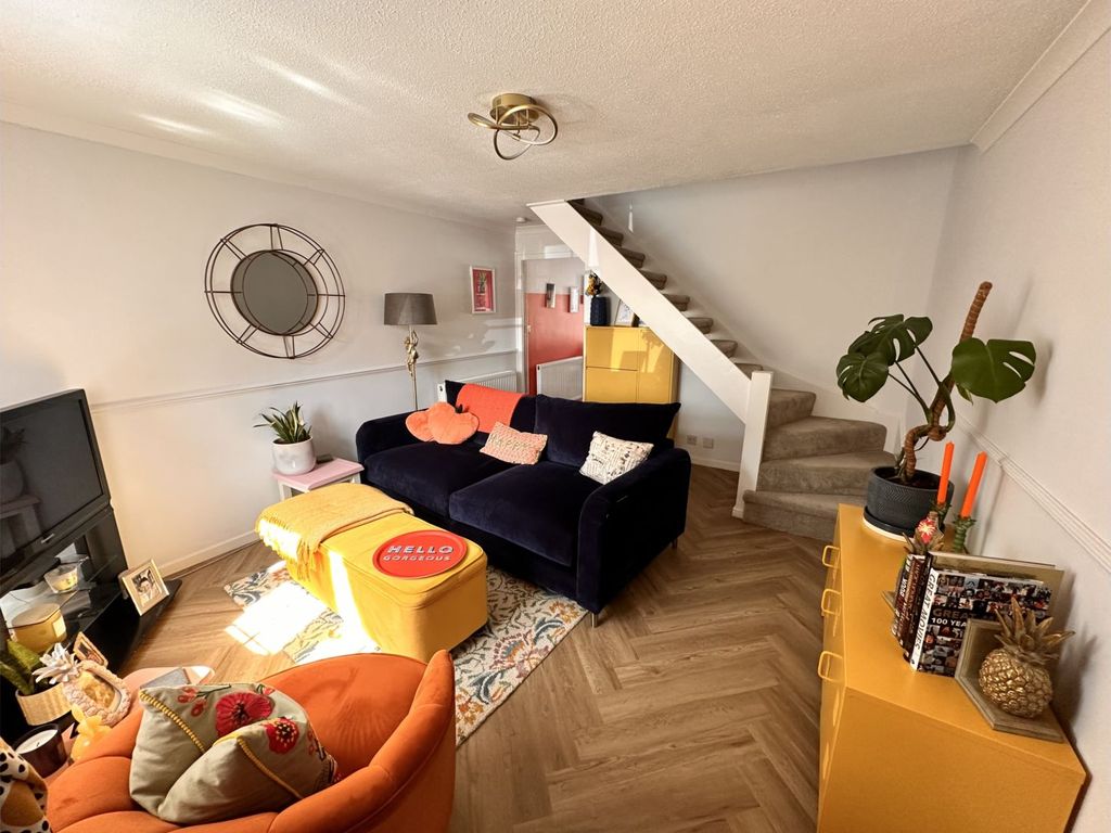 2 bed terraced house for sale in Crofton Close, Bracknell RG12, £