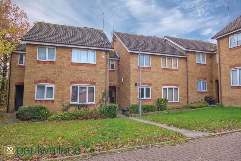 1 bed flat to rent in Musgrave Close, Cheshunt, Waltham Cross EN7, £975
