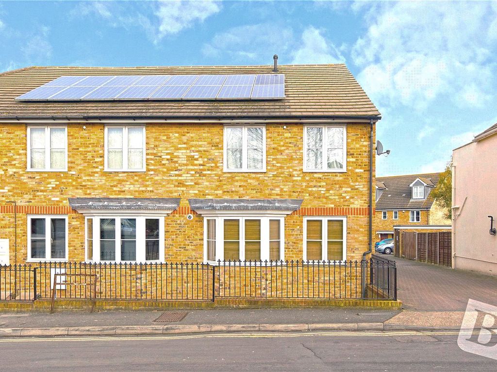 2 bed for sale in Sun Lane, Gravesend, Kent DA12 Zoopla