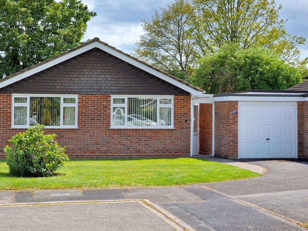2 bed detached bungalow for sale in Harts Way, Everton, Lymington