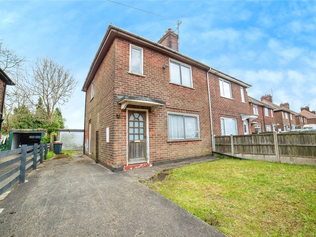 3 bed semidetached house for sale in Barker Avenue, SuttonInAshfield