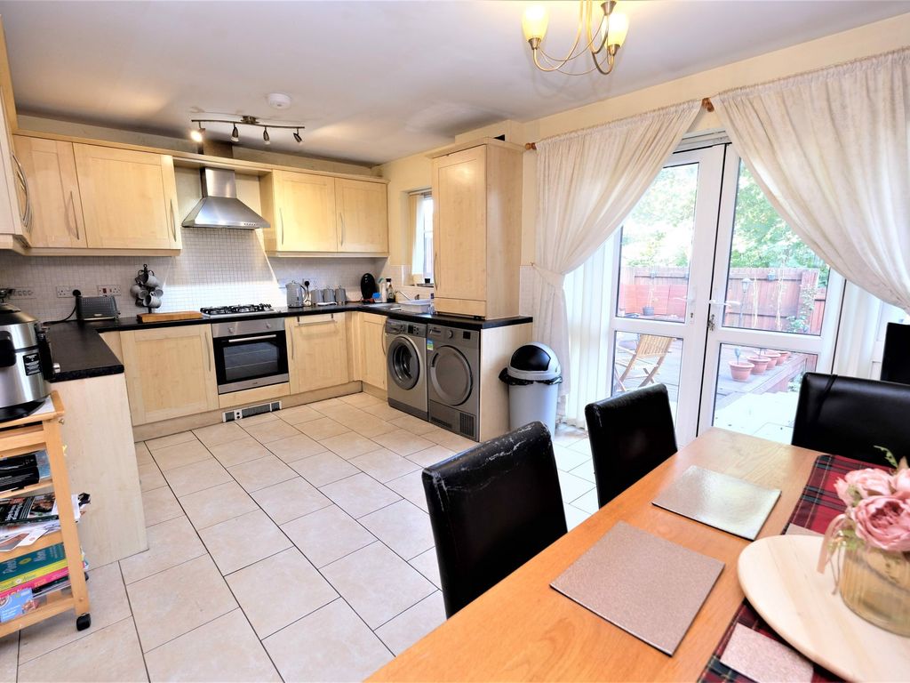 4 bed town house for sale in Verdant Lane, Eccles M30, £230,000 Zoopla